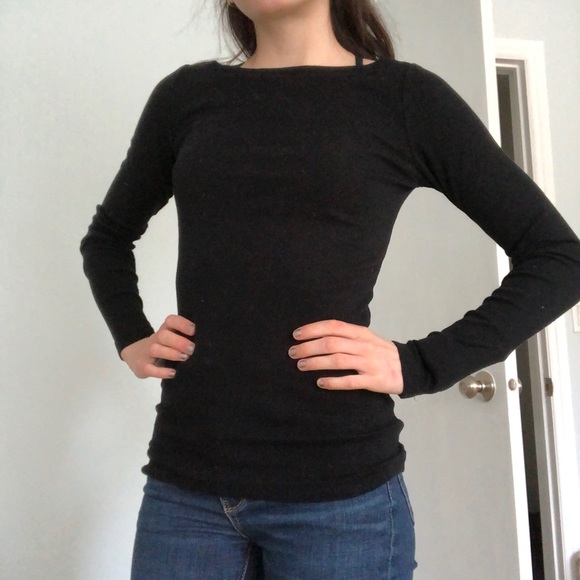 Black long sleeve, boat neck - Picture 1 of 2